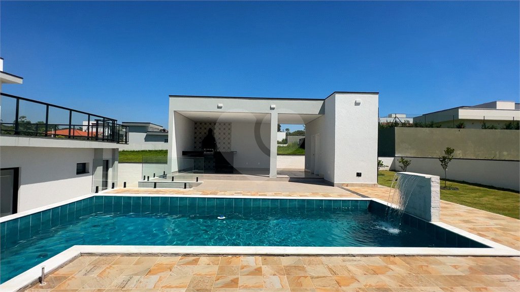 Casa à venda com 5 suítes no condomínio Terras de Mont Serrat, Salto - SP