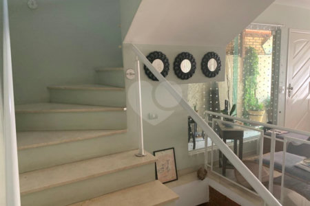 Casa à venda com 3 quartos, sendo 1 suíte, no condomínio Greenland, São Paulo - SP