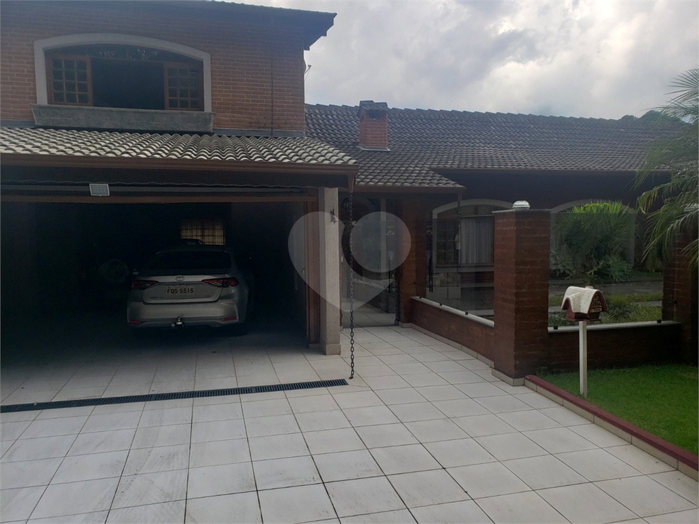 Casa à venda com 3 suítes no condomínio Alpes da Cantareira, Mairiporã - SP