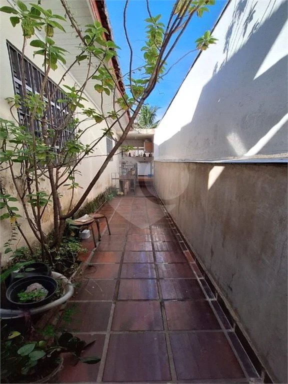 Sobrado à venda com 2 suítes em Vila Mazzei, São Paulo, SP