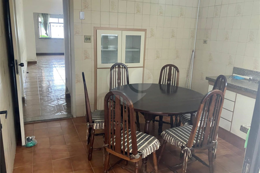 Sobrado à venda com 3 quartos em Vila Guilherme, São Paulo, SP