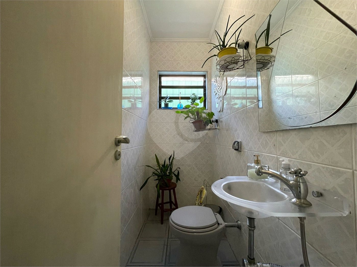 Sobrado à venda com 3 quartos, sendo 1 suíte, em Vila Paiva, São Paulo, SP