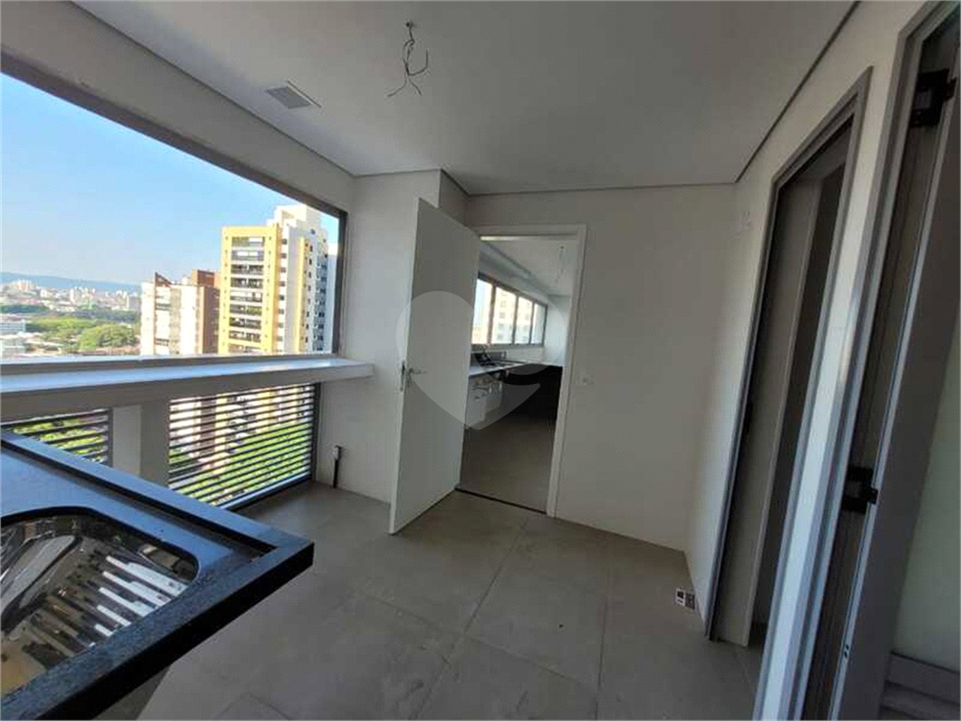 Apartamento à venda com 3 suítes em Água Branca, São Paulo, SP