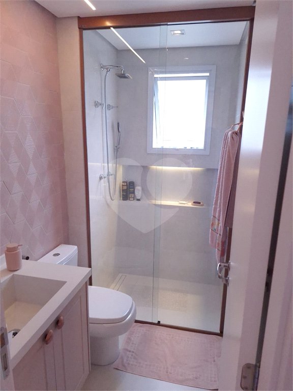 Apartamento à venda com 4 quartos, sendo 2 suítes,  em Vila Anastácio, São Paulo, SP