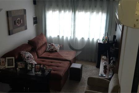 Sobrado à venda com 3 suítes em Parada Inglesa, São Paulo, SP