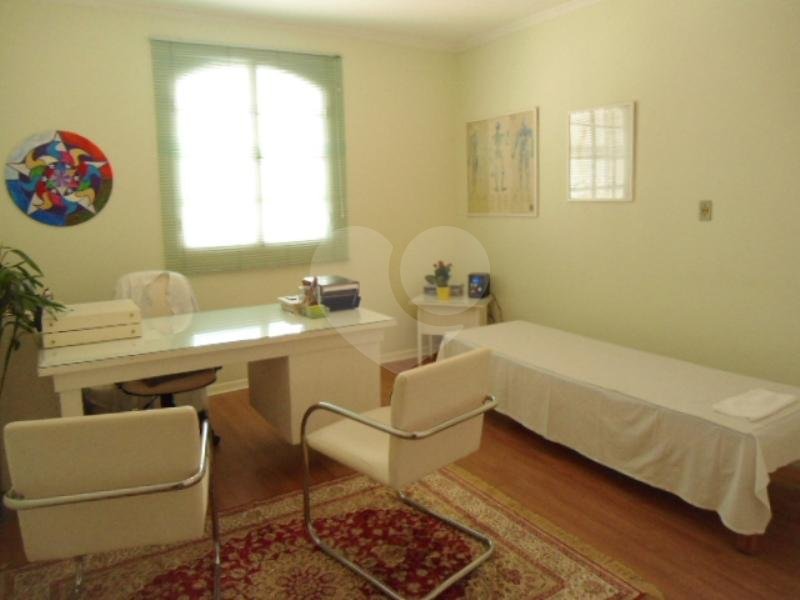Sobrado à venda com 3 quartos, sendo 1 suíte,  em Parada Inglesa, São Paulo, SP