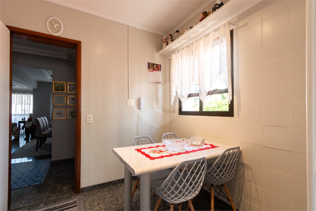 Apartamento à venda com 3 suítes em Jardim Anália Franco, São Paulo, SP