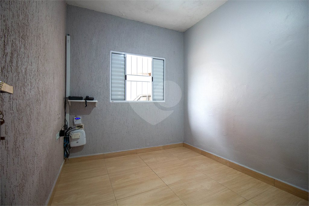 Casa Térrea à venda com 4 quartos, sendo 1 suíte, em Nova Mairinque, Mairinque, SP