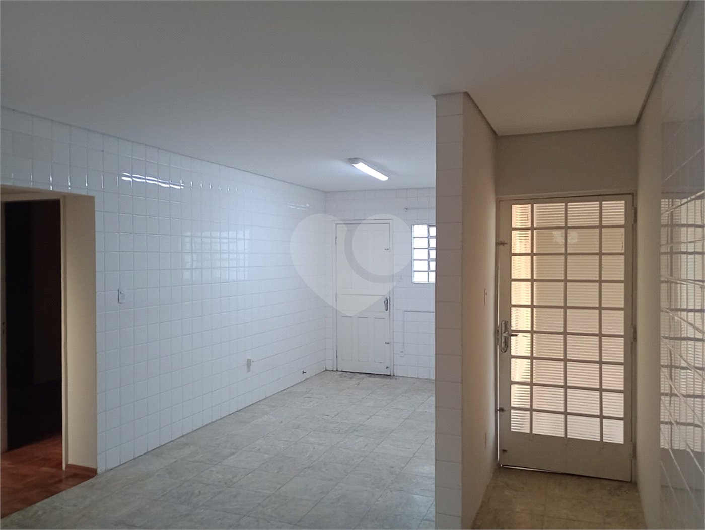 Casa à venda com 4 quartos, sendo 1 suíte, em Vila Rosa, Itapetininga, SP