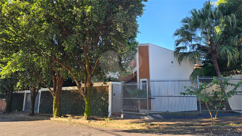 Casa à venda ou para alugar com 4 quartos, sendo 2 suítes, em Jardim Morumbi, Araraquara, SP