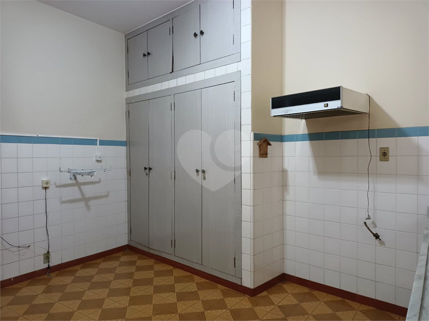 Casa à venda com 4 quartos em Vila Hamburguesa, São Paulo, SP