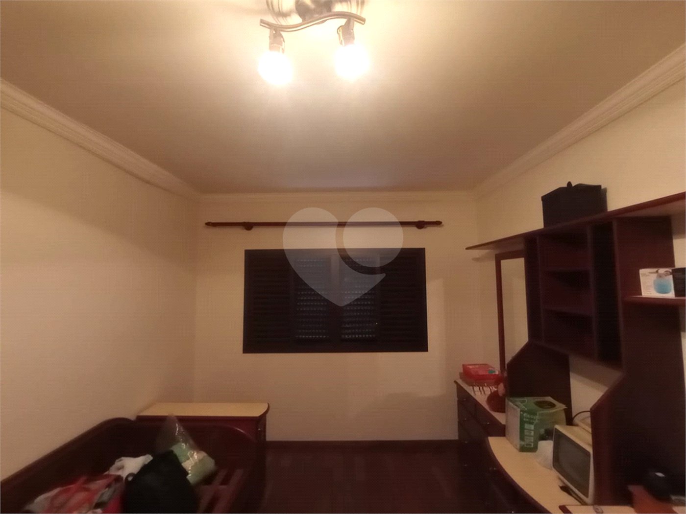 Sobrado à venda com 4 quartos, sendo 1 suíte, em Vila Macedópolis, São Paulo, SP