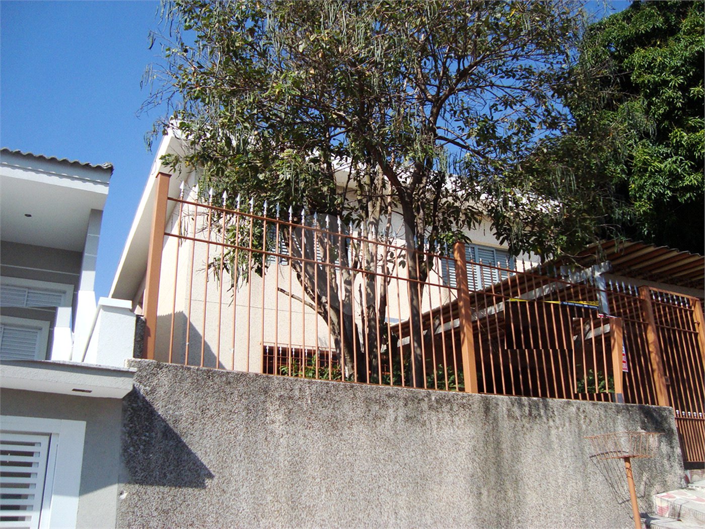 Sobrado à venda com 4 quartos, sendo 1 suíte, em Santana, São Paulo, SP
