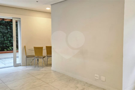 Apartamento à venda com 3 quartos, sendo 2 suítes, em Pinheiros, São Paulo, SP
