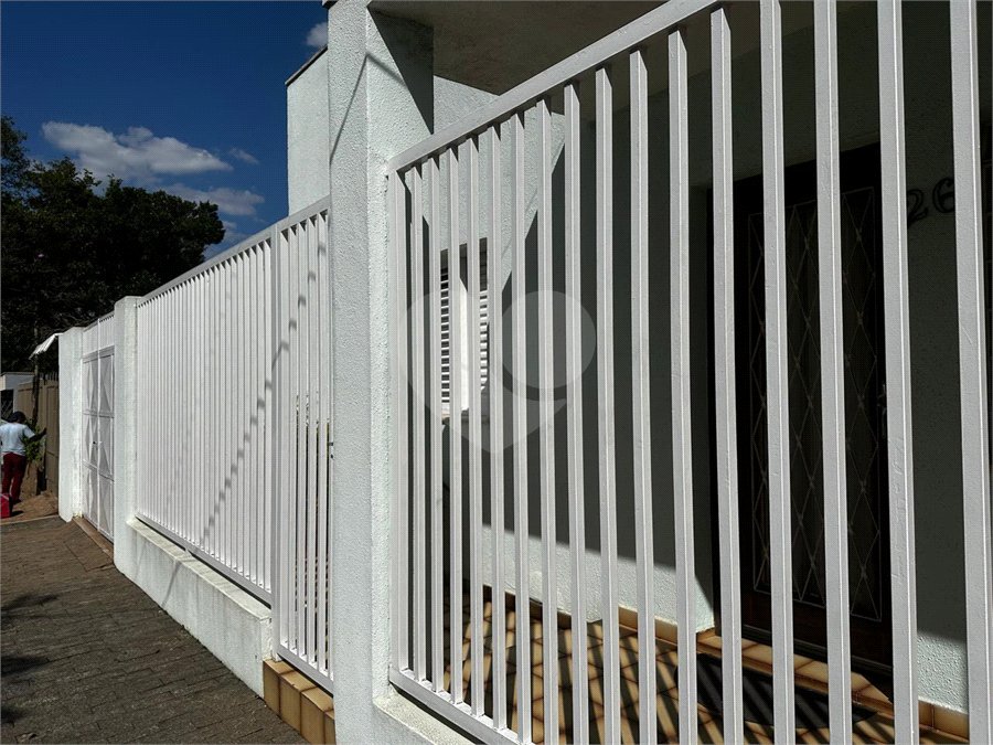 Casa à venda com 3 quartos, sendo 1 suíte, em Parque do Colégio, Jundiaí, SP