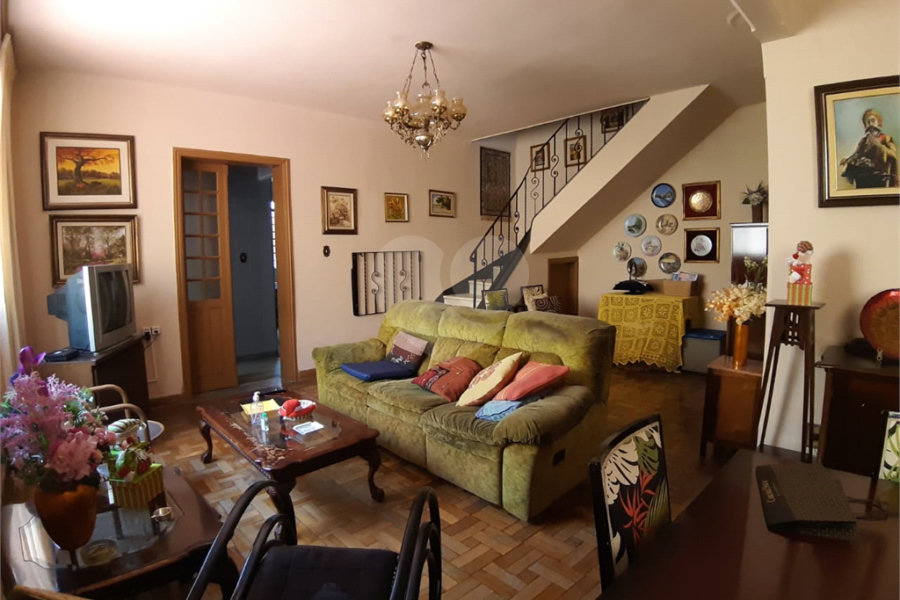 Sobrado à venda com 5 quartos em Santana, São Paulo, SP