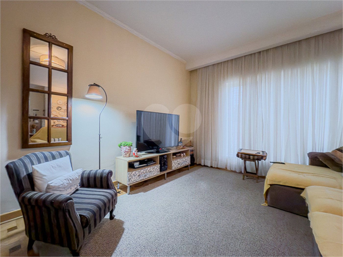 Casa à venda com 3 quartos, sendo 2 suítes,  em Jardim da Saúde, São Paulo, SP