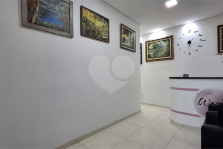 Casa à venda com 2 quartos, sendo 1 suíte, em Vila Assis, Sorocaba, SP