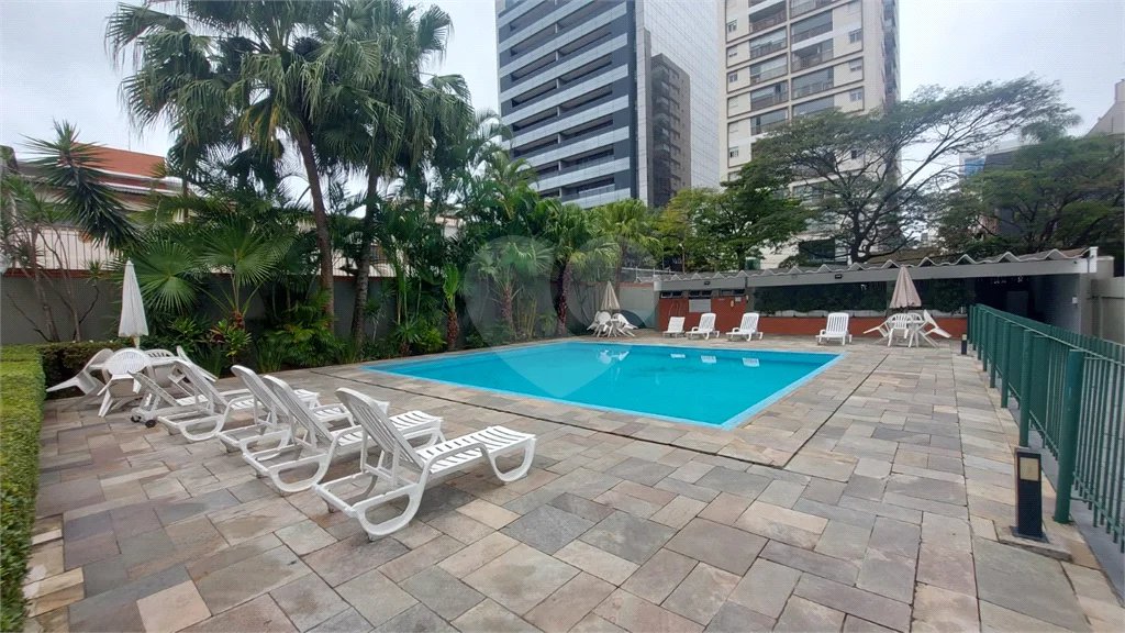 Apartamento com 3 quartos à venda em Brooklin - SP