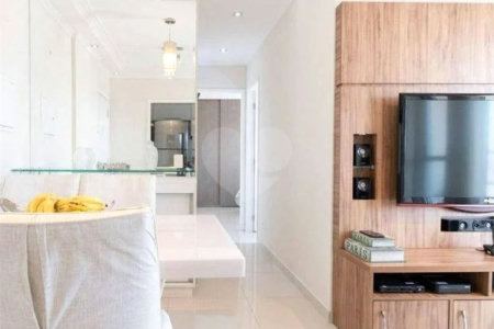 Apartamento Condominio Clube em Pinheiros com 90 m² Útil com 3 dormitórios sendo 1 suíte com 1 Vagas