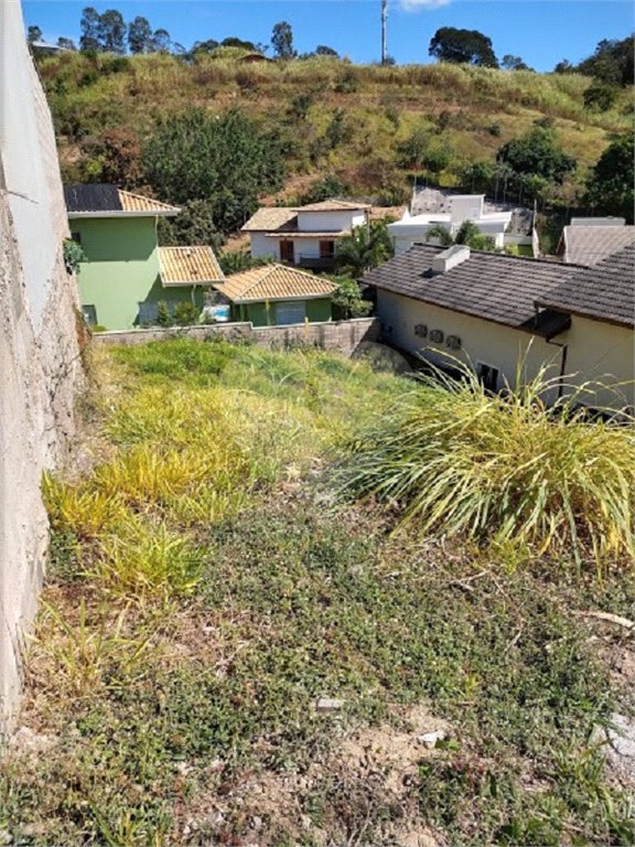 Terreno à venda com 1 suíte em Pinheirinho, Vinhedo, SP