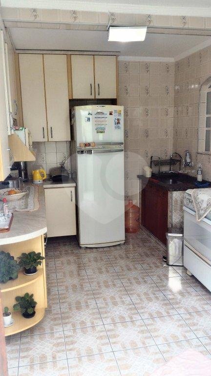 Sobrado à venda com 6 quartos em Chora Menino, São Paulo, SP