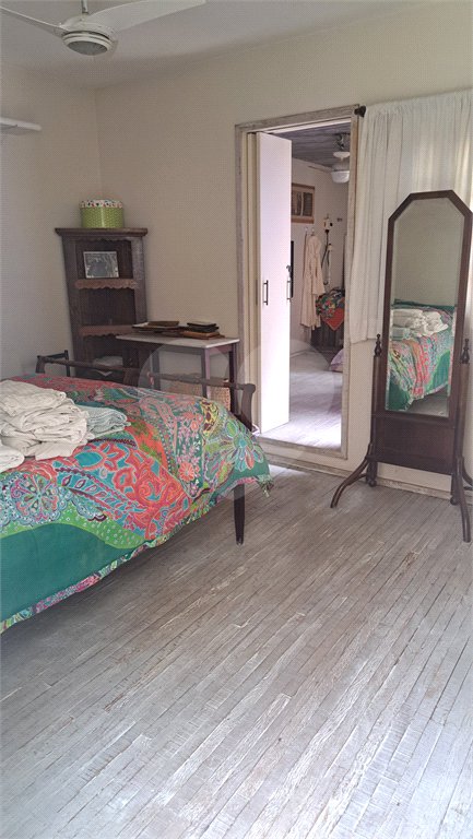 Casa de Vila à venda com 4 quartos, sendo 1 suíte, em Vila Olímpia, São Paulo, SP