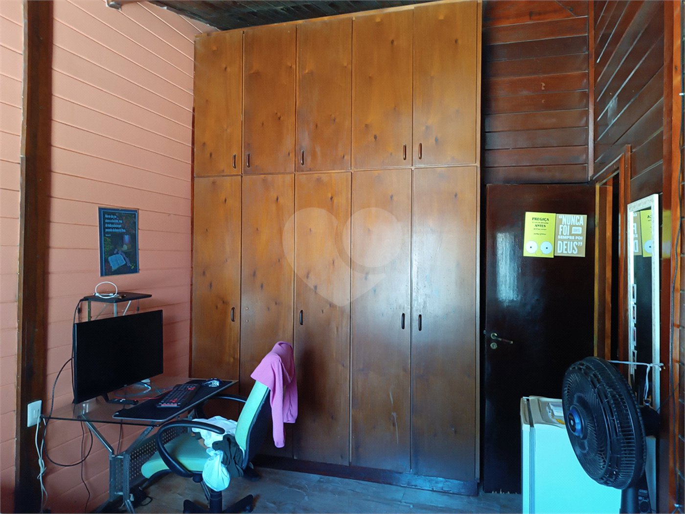 Casa à venda com 5 quartos, sendo 3 suítes, em Jardim Villaça, São Roque, SP