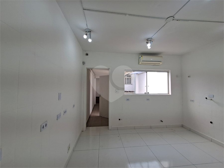 Sobrado para alugar com 3 quartos em Jardim Bonfiglioli, São Paulo, SP