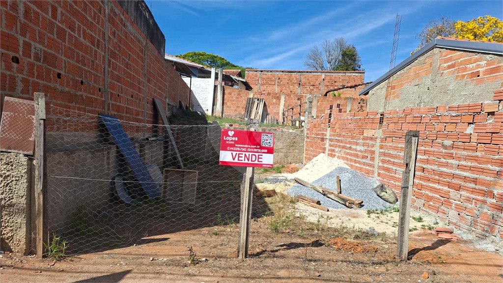 Terreno à venda no Centro, Alambari, SP