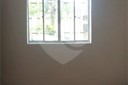 Sobrado à venda com 2 quartos em Santana, São Paulo, SP
