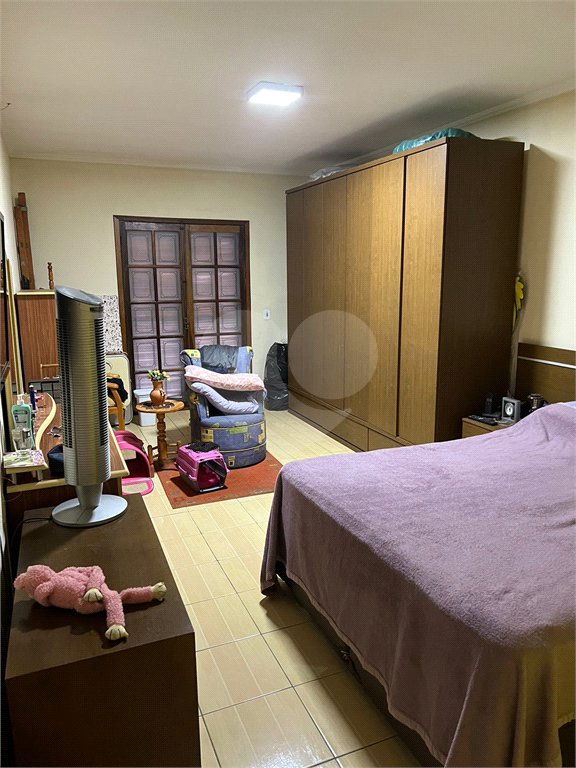 Sobrado à venda com 3 quartos, sendo 1 suíte, em Parque Edu Chaves, São Paulo, SP