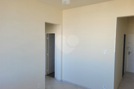 Apartamento à venda com 2 quartos no Centro, Cabo Frio, RJ