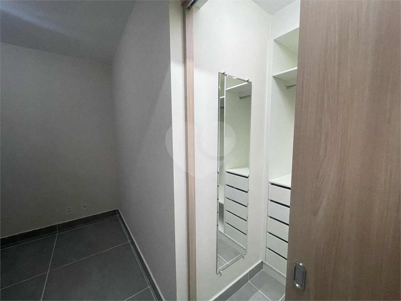 Apartamento à venda com 2 suítes em Vila Mariana, São Paulo, SP