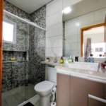 Casa à venda com 3 suítes no condomínio Residencial Alto da Floresta, Bom Jesus dos Perdões - SP