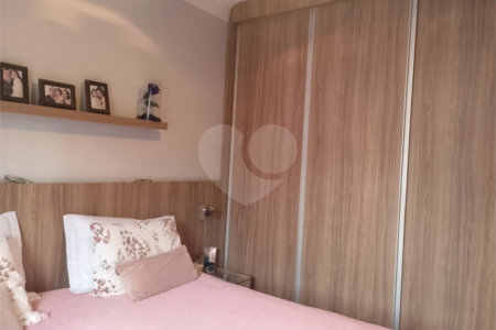 Sobrado à venda com 3 quartos, sendo 2 suítes, em Vila Dom Pedro I, São Paulo, SP