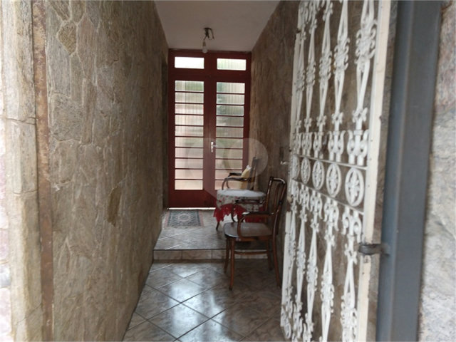 Sobrado à venda com 3 quartos em Tremembé, São Paulo, SP