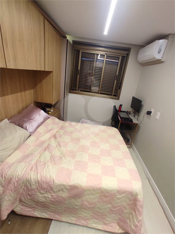 Apartamento à venda com 3 quartos, sendo 2 suítes, em Barra Funda, São Paulo, SP