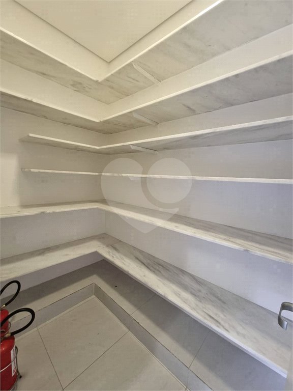 Casa à venda com 6 quartos, sendo 5 suítes,  no condomínio São Joaquim, Vinhedo - SP