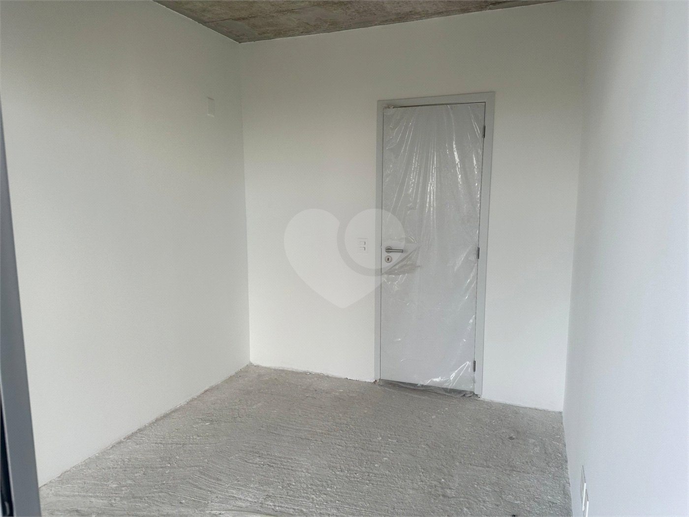Apartamento à venda com 2 quartos, sendo 1 suíte,  em Recreio dos Bandeirantes, Rio de Janeiro, RJ