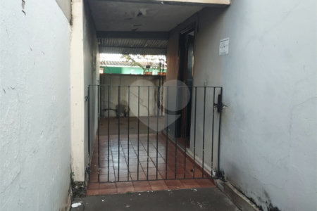 Casa Térrea à venda com 3 quartos, sendo 1 suíte, em Vila Xavier (vila Xavier), Araraquara, SP