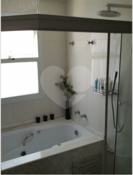 Apartamento à venda com 4 suítes em Vila Maria Alta, São Paulo, SP