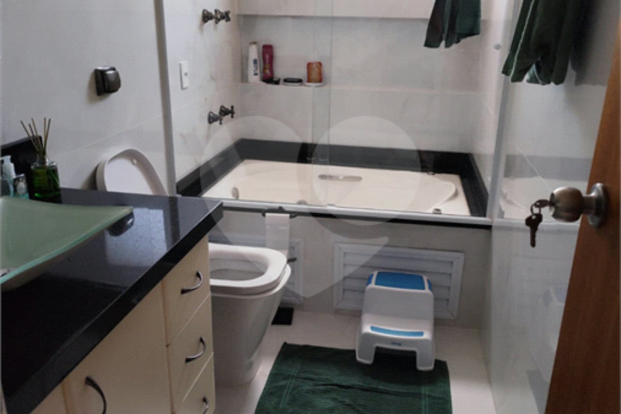 Apartamento à venda com 3 quartos, sendo 1 suíte, em Santana, São Paulo, SP