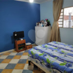 Casa à venda com 3 quartos, sendo 1 suíte, em Vila Nivi, São Paulo, SP
