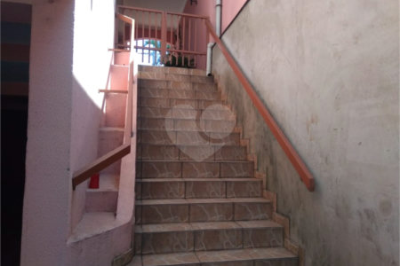 Sobrado à venda com 5 quartos, sendo 2 suítes, em Vila Rosália, Guarulhos, SP