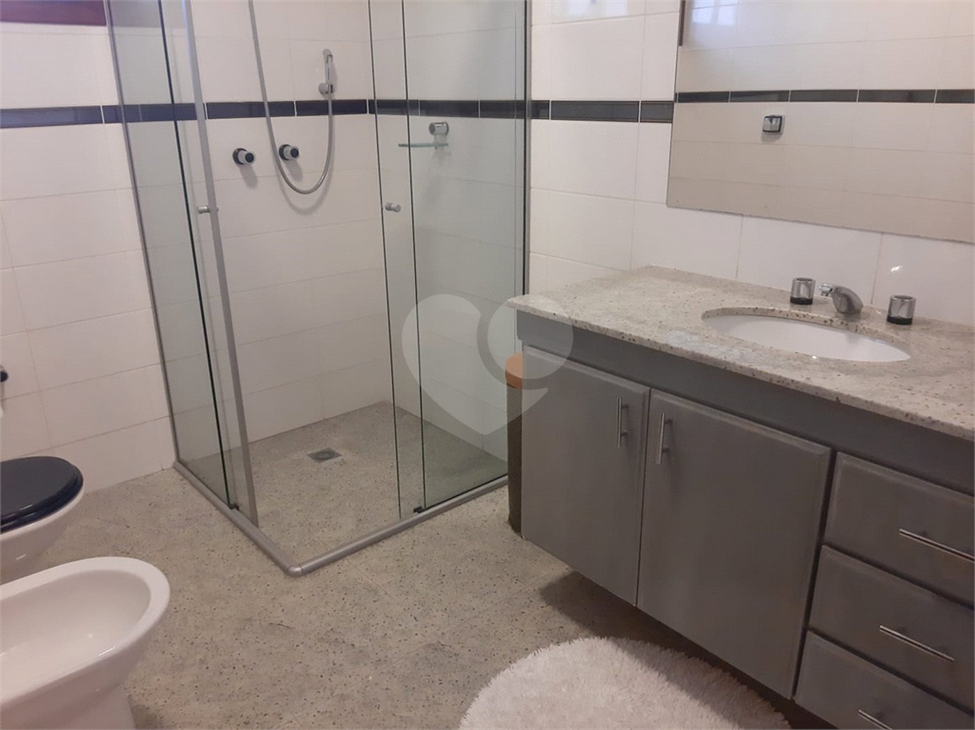 Casa à venda com 4 quartos, sendo 2 suítes,  no condomínio Estância Marambaia, Vinhedo - SP