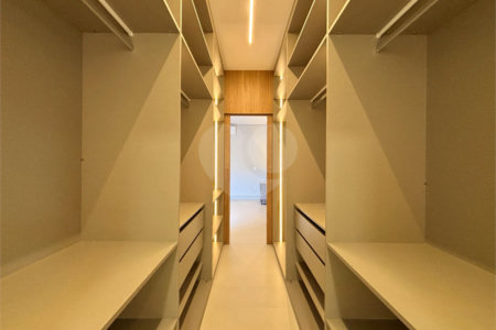Casa à venda com 3 suítes no condomínio Residencial Dona Maria Candida, Indaiatuba - SP