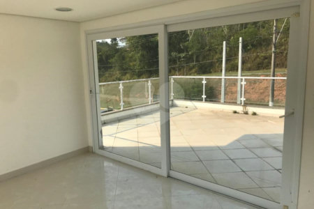 Casa à venda com 4 suítes no condomínio Aruã Ecopark Lagos, Mogi das Cruzes - SP