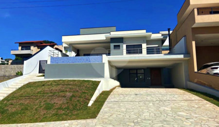 Casa à venda com 3 suítes no condomínio Santa Isabel I, Louveira - SP