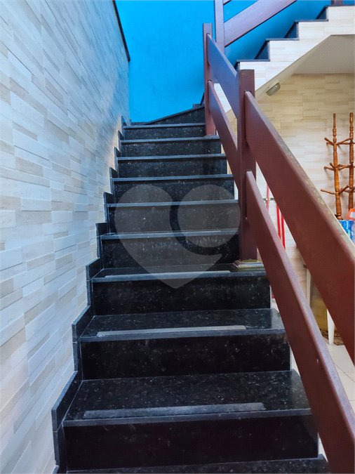 Casa à venda com 3 quartos, sendo 1 suíte, em Jardim Santa Clara, Guarulhos, SP